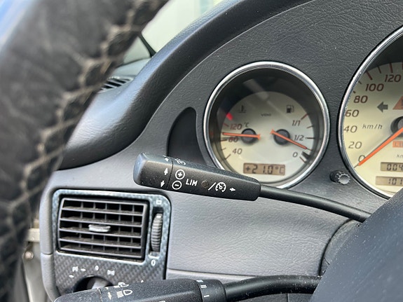 Mercedes-Benz SLK230 15 of 16