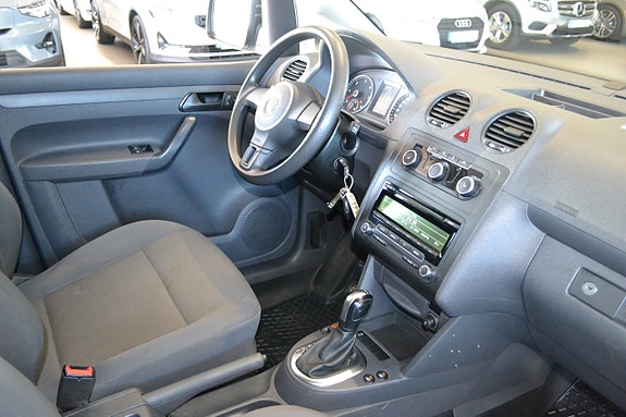 Volkswagen Caddy Maxi 8 of 8