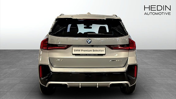 BMW X1 7 of 9