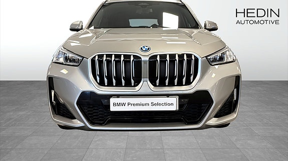 BMW X1 8 of 9