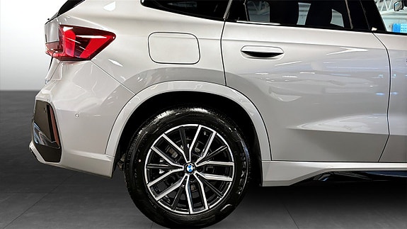 BMW X1 9 of 9