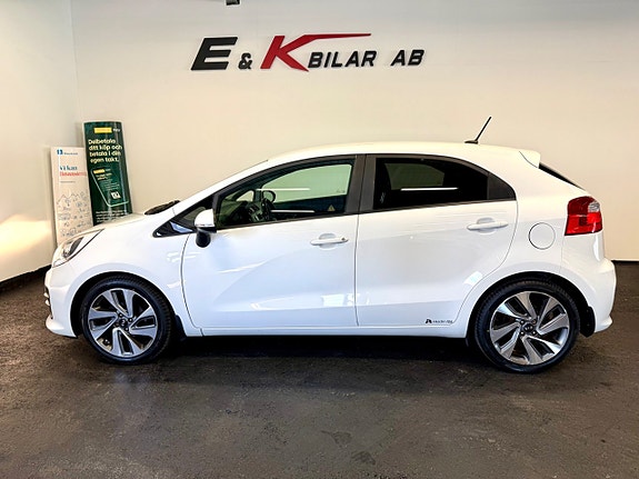 Kia Rio 5 of 19