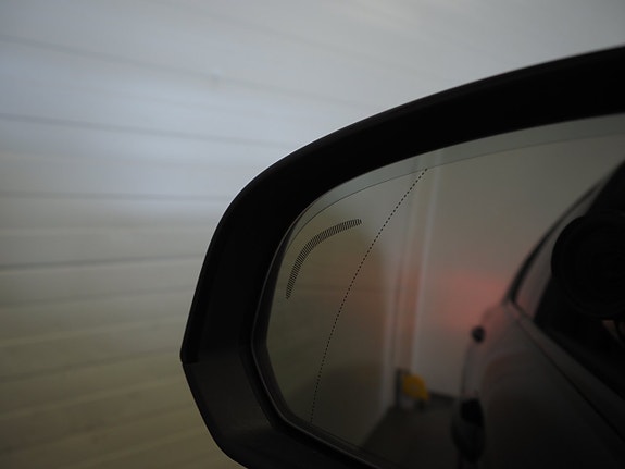 Volvo XC40 24 of 25