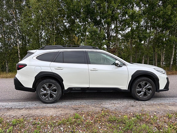 Subaru Outback 8 of 23