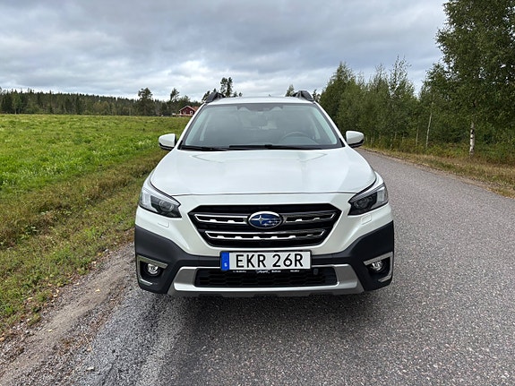 Subaru Outback 2 of 23