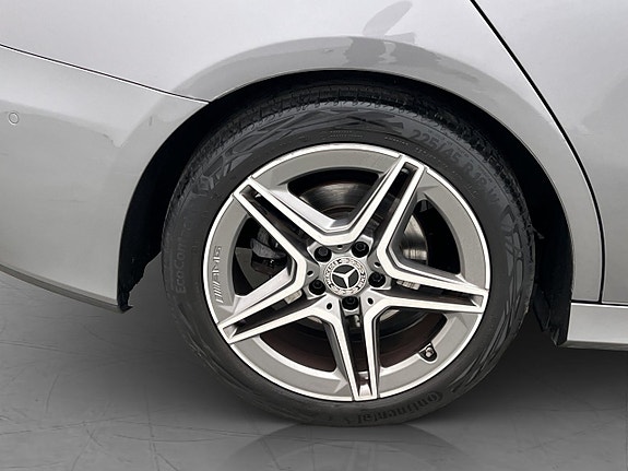 Mercedes-Benz A200 27 of 30