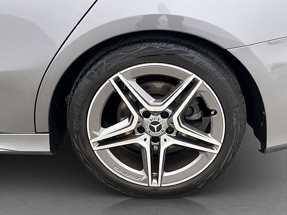 Mercedes-Benz A200 30 of 30