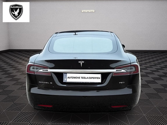 Tesla Model S 6 of 16