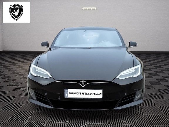 Tesla Model S 2 of 16
