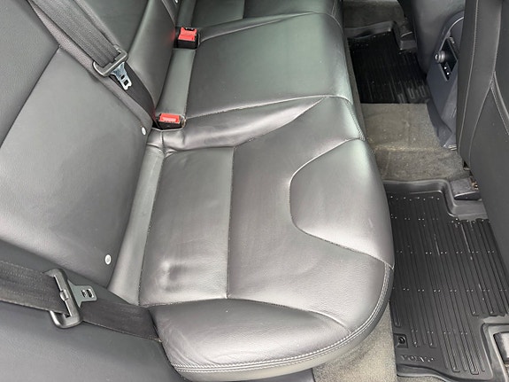 Volvo XC60 12 of 27