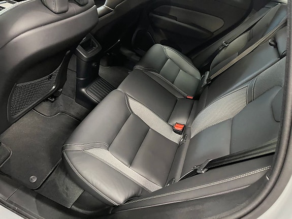 Volvo XC60 5 of 20
