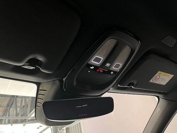 Volvo XC60 18 of 20