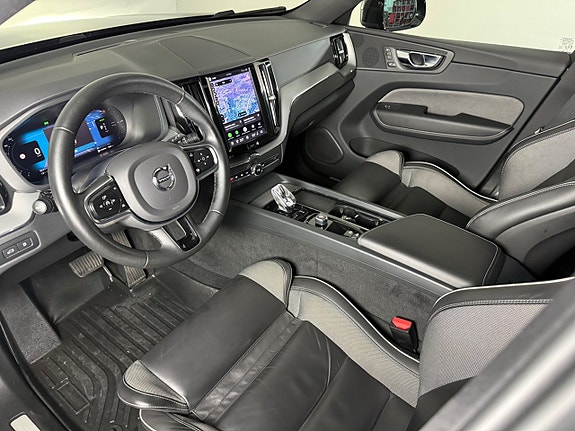 Volvo XC60 10 of 20