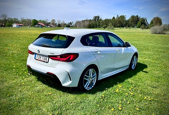 BMW 118i 5 of 7