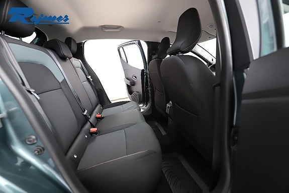 Dacia Sandero 7 of 24