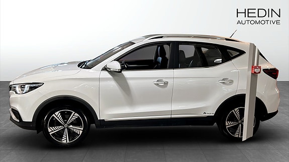 MG ZS EV 6 of 9