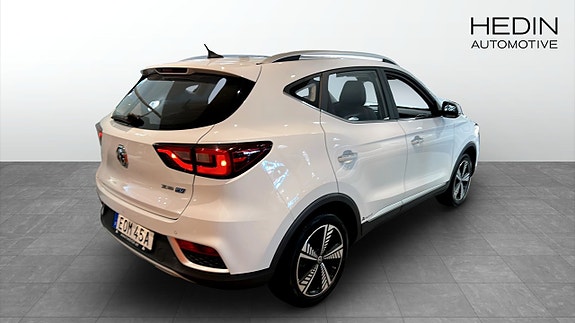 MG ZS EV 2 of 9