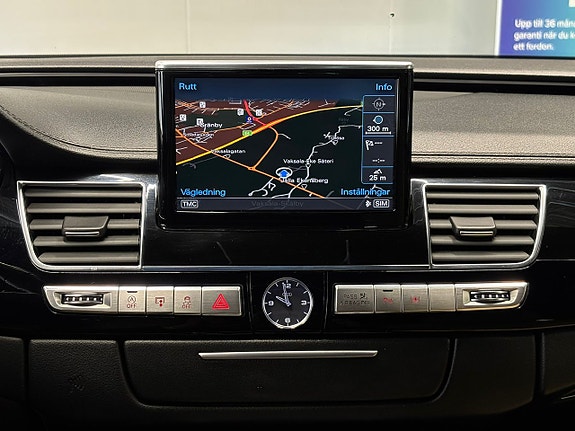 Audi A8 27 of 30