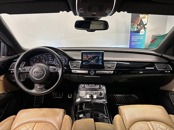 Audi A8 20 of 30
