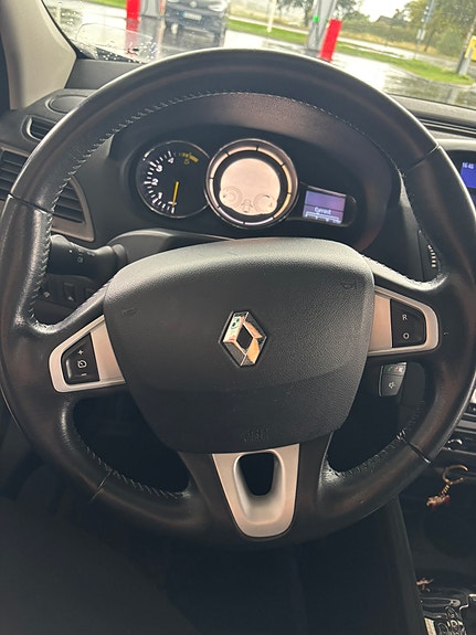 Renault Megane III 5 of 6