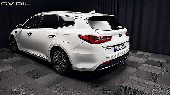 Kia Optima 6 of 30