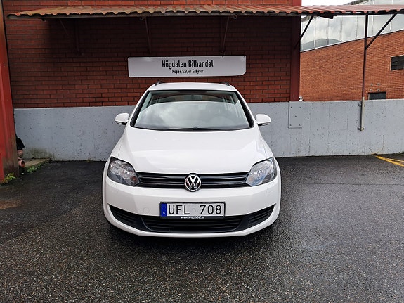 Volkswagen Golf Plus 2 of 15