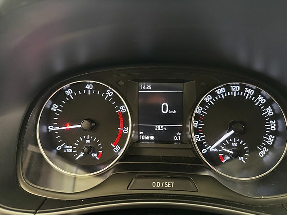 Skoda Fabia 21 of 25