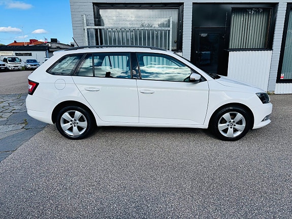 Skoda Fabia 10 of 25