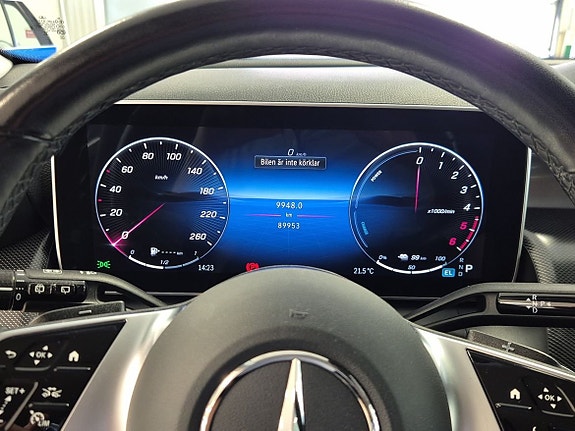 Mercedes-Benz GLC300 de 8 of 14