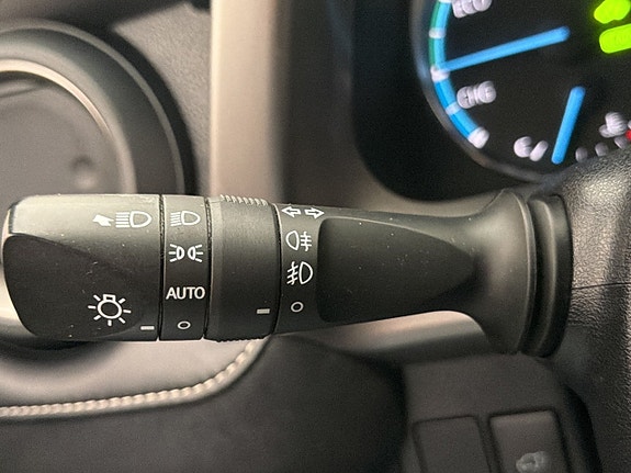 Toyota RAV4 25 of 30