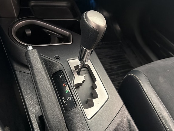 Toyota RAV4 20 of 30