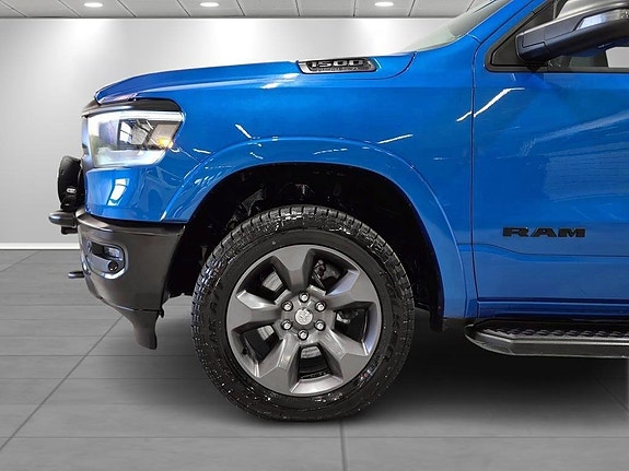 Dodge RAM 1500 4 of 18