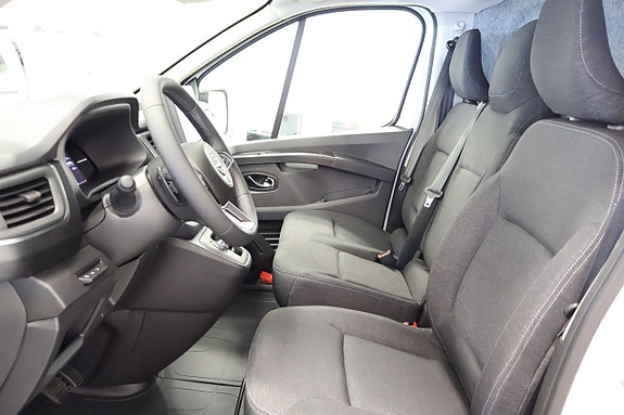 Nissan Primastar 8 of 13