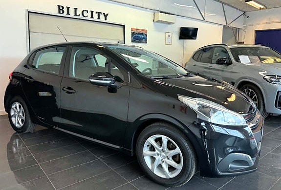 Peugeot 208 7 of 22