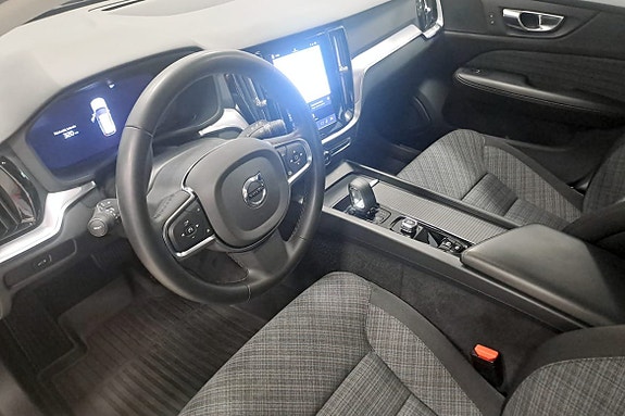 Volvo V60 8 of 18