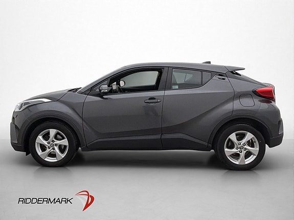Toyota C-HR 2 of 29