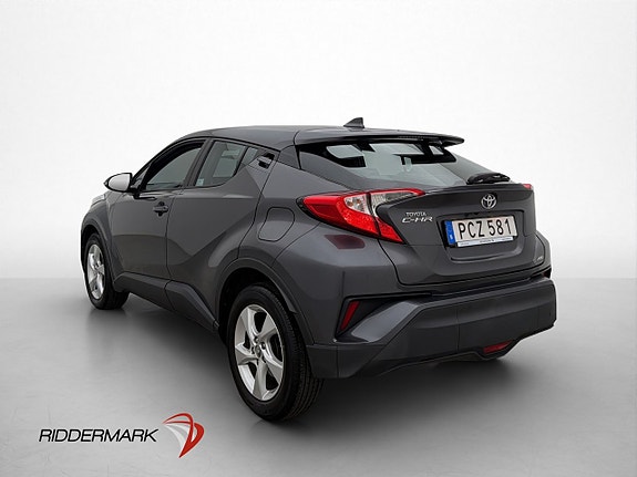 Toyota C-HR 4 of 29