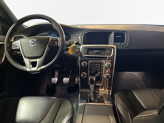 Volvo V60 10 of 10