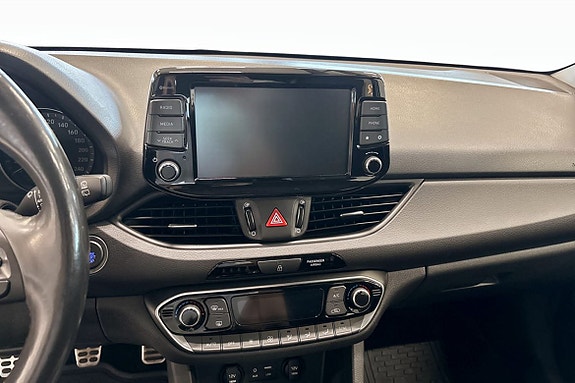 Hyundai i30 7 of 10