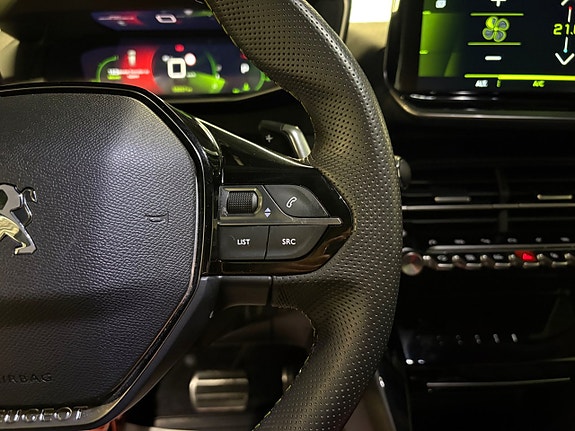 Peugeot 2008 18 of 20