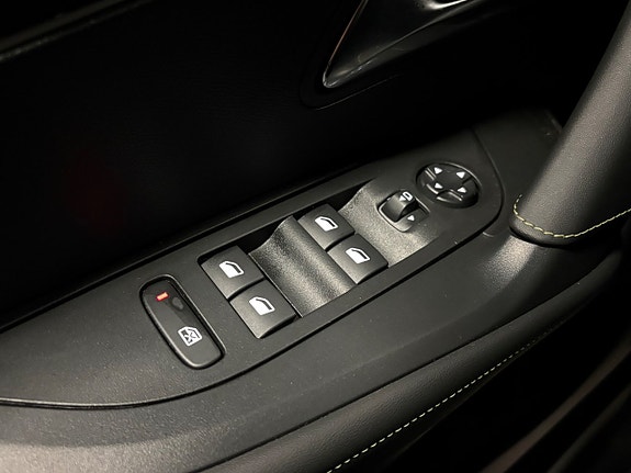 Peugeot 2008 19 of 20