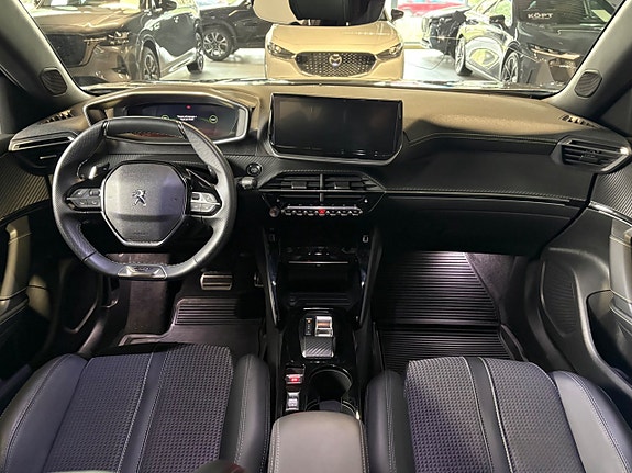 Peugeot 2008 12 of 20