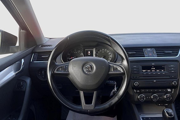 Skoda Octavia 7 of 13