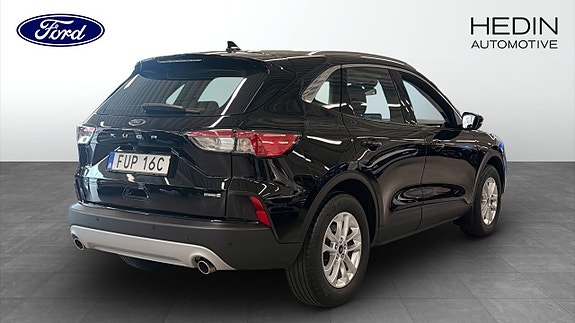Ford Kuga 2 of 12