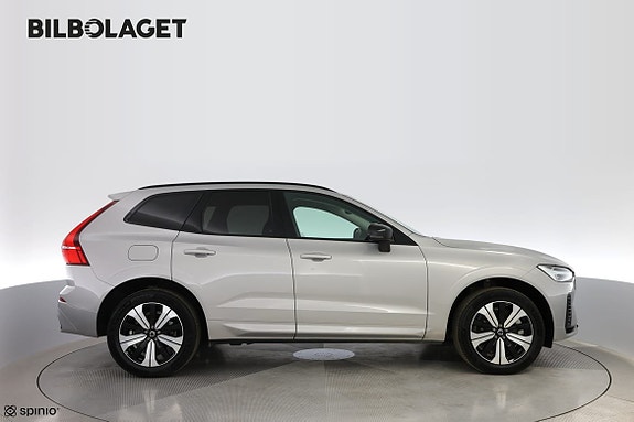 Volvo XC60 5 of 17