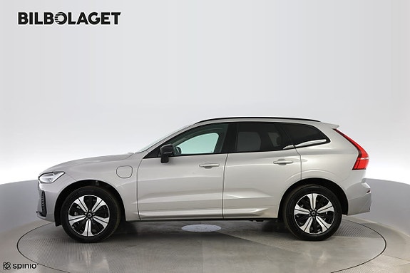 Volvo XC60 2 of 17