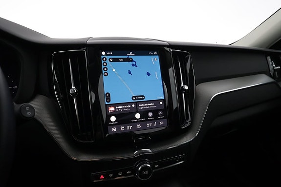 Volvo XC60 12 of 17