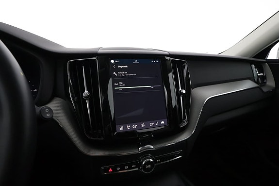 Volvo XC60 14 of 17