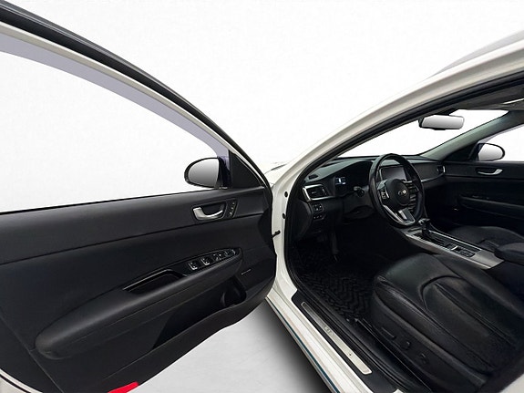 Kia Optima 11 of 30