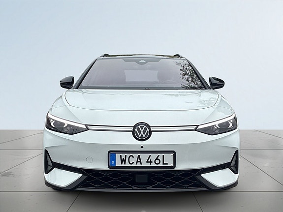 Volkswagen ID.7 2 of 26